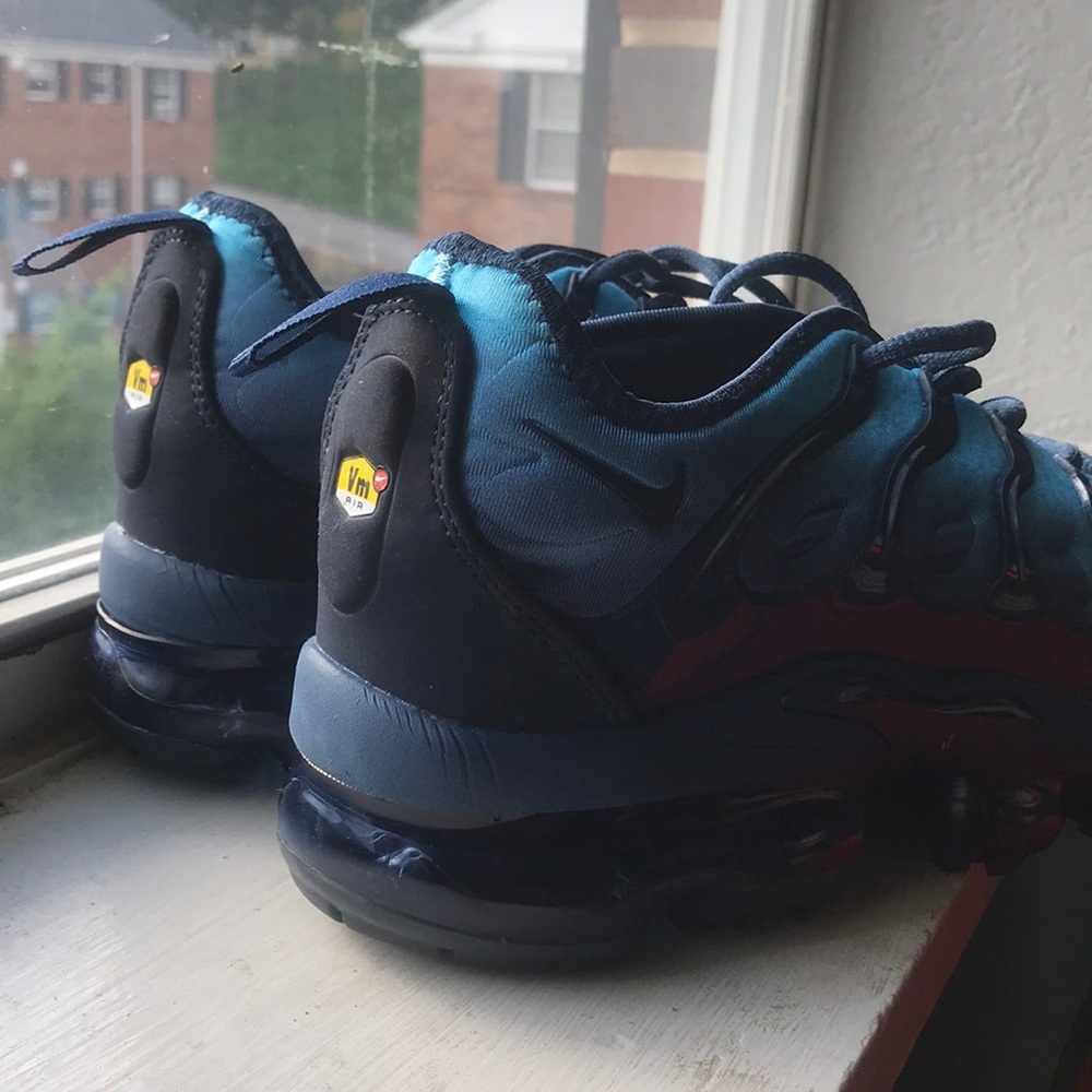 Shoes negotiable